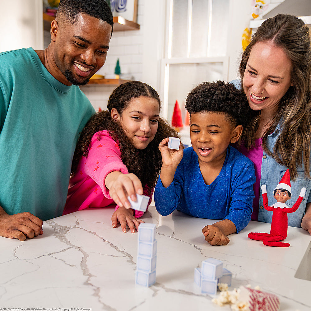 Polar Props The Official Elf Ideas Fun & Games Kit - Image 3